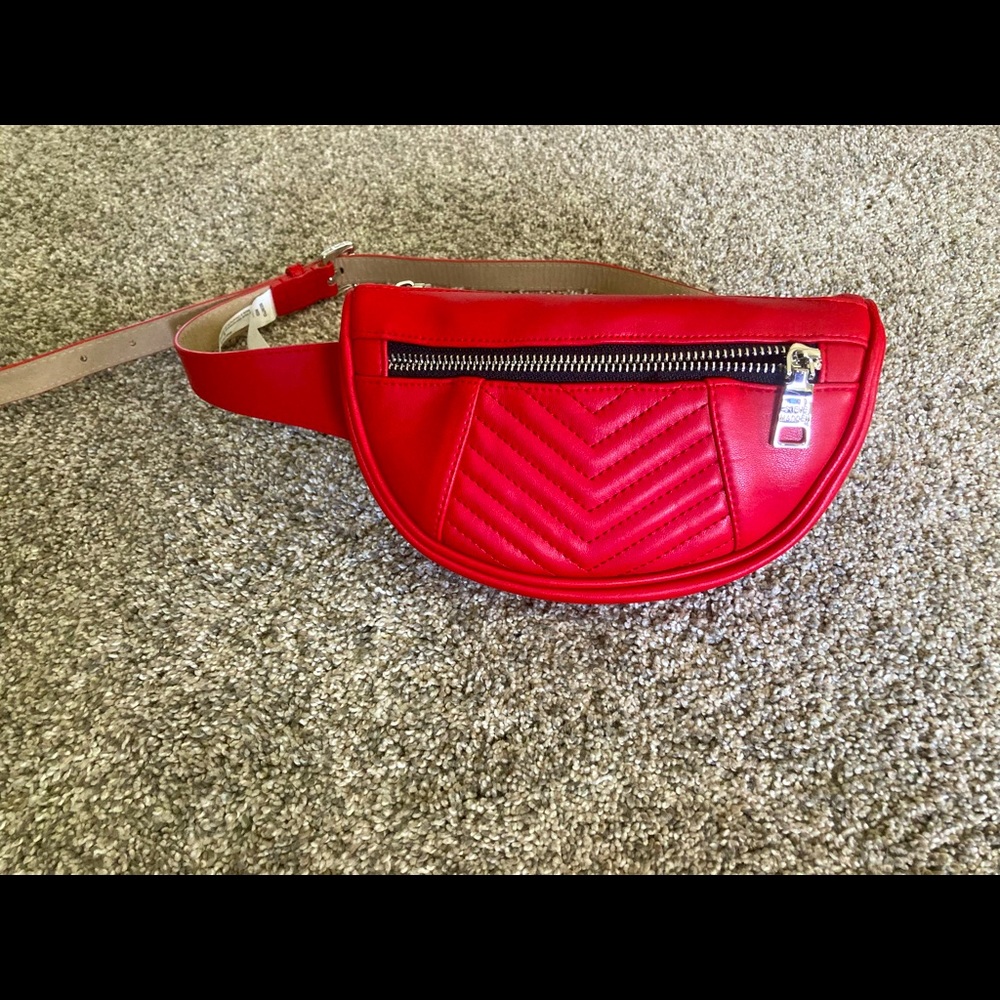 Never Worn Steve Madden Fanny Pack❤️